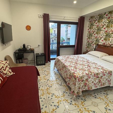 Bed and breakfast Angela House Sorrento Center Extérieur photo